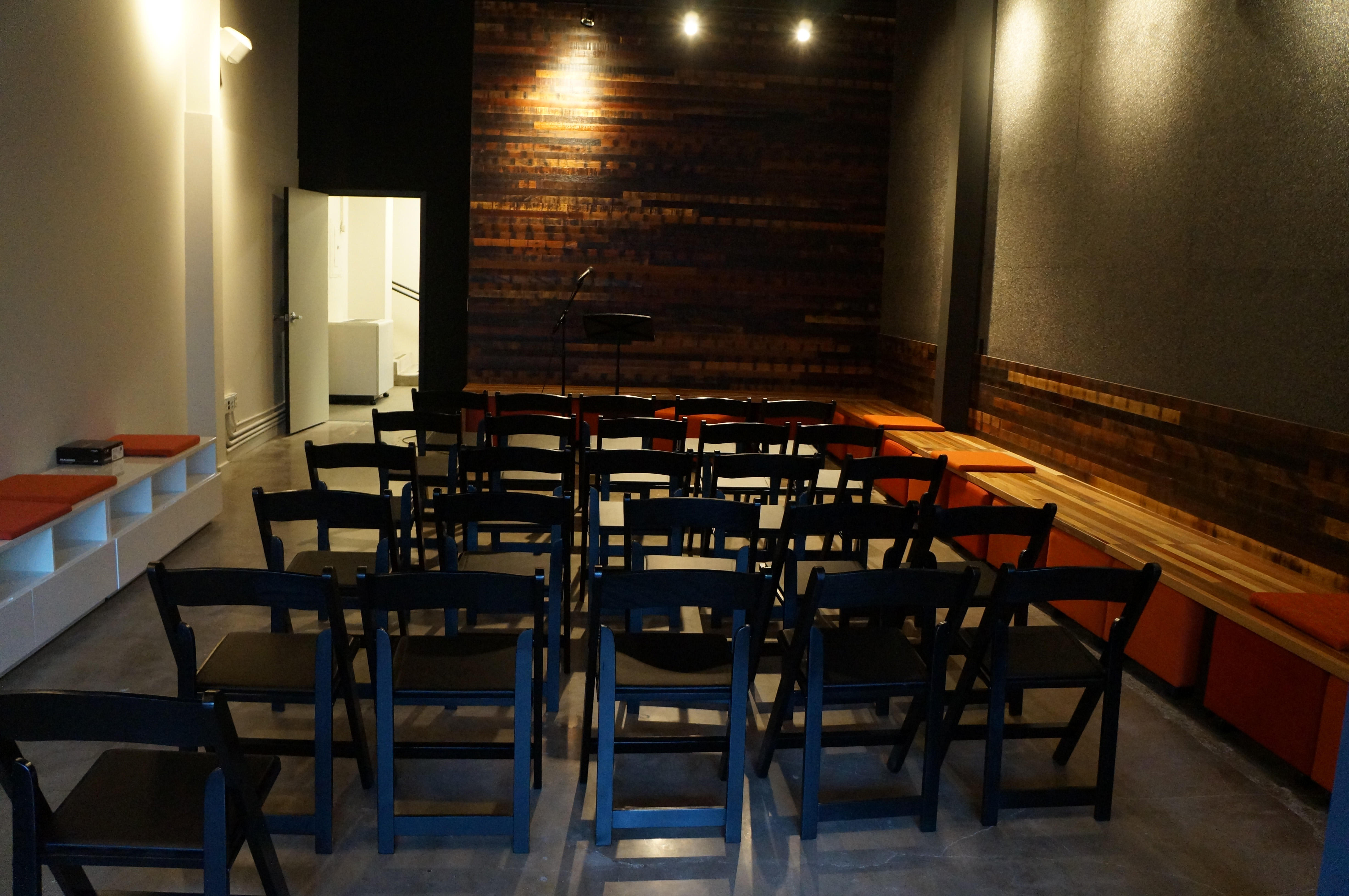 Literary Arts seeks two event interns