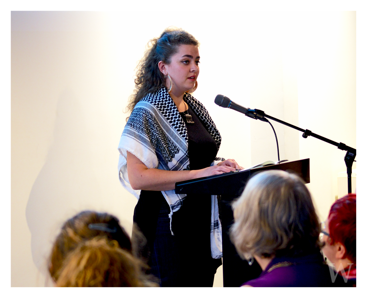 Literary Arts seeks two event and social media interns for Fall 2016
