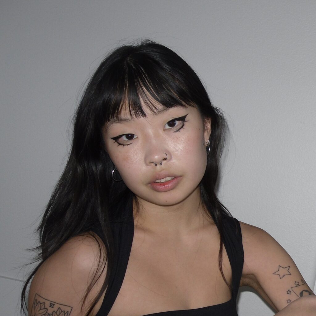 Kaylee Young-Eun Jeong